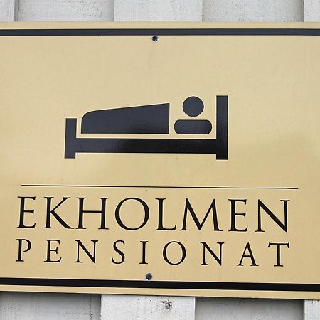 Pensionat Ekholmen Vessigebro Luaran gambar